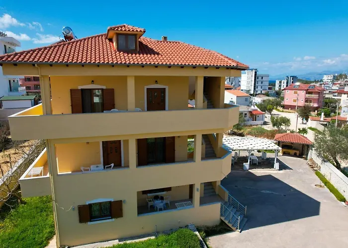 Vila Landi Ksamil